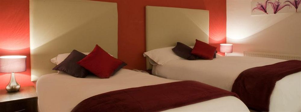 Haveli Hotel Hensol Kültér fotó